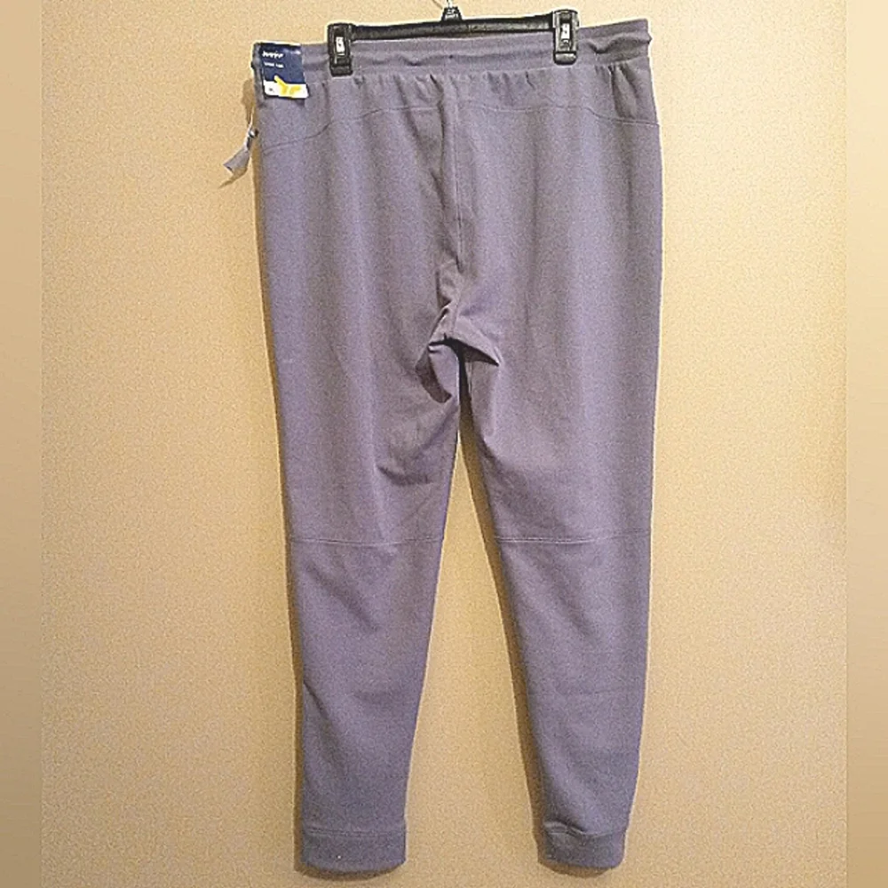Dynamic Fleece Jogger Set - Picture 11 of 12